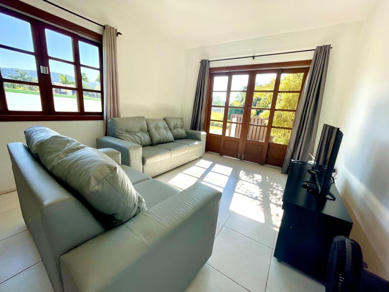 Sobrado Com Piscina Em Mariscal Bombinhas Rutilio N 350 Villa ภายนอก รูปภาพ